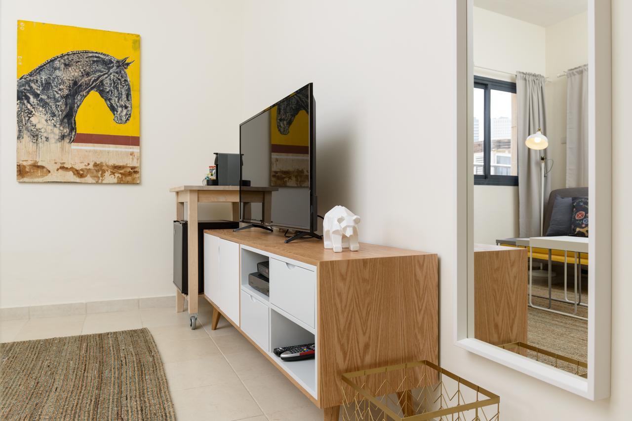 Luka 15 - By Beach Apartments Tlv Tel Aviv Buitenkant foto